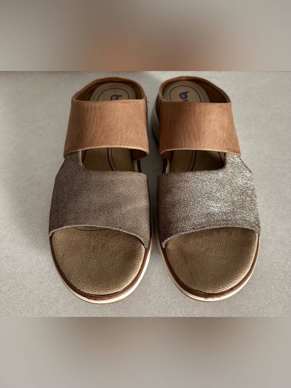 Bionica Airmont Leather Slip On Sandals Silver And Brown Size 9 M Women’s